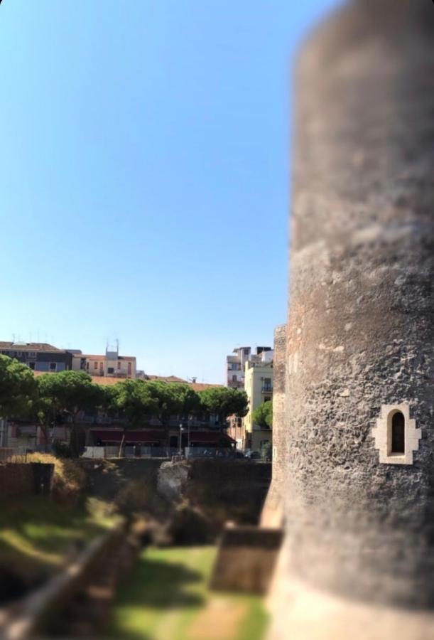 La Finestra Sul Castello Villa คาตาเนีย ภายนอก รูปภาพ